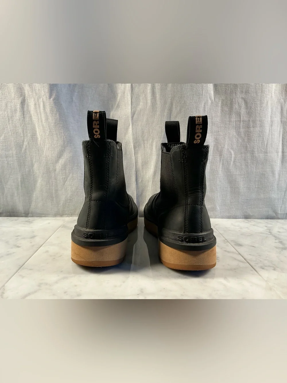 Sorel “Hi-Line” Chelsea Boot Size 6.5M, 8.5W *Excellent